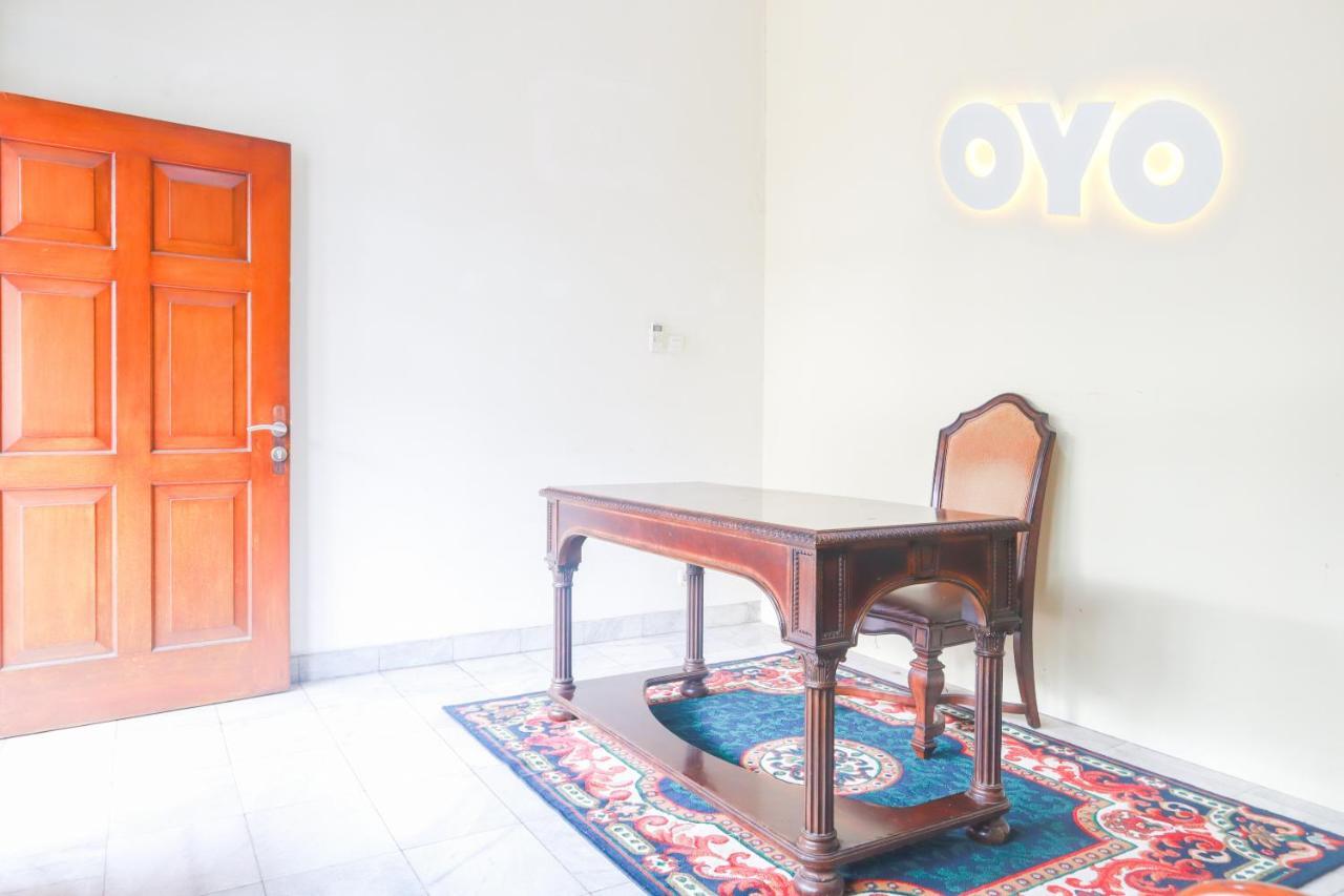 Oyo 2196 Ss Homes Jakarta Exterior photo